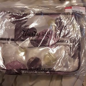 Brand new in bag Thirty-One true beauty bag